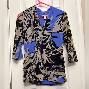 Dana Buchman Blue and Black Floral Top